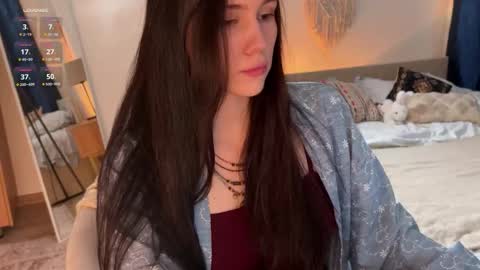 Jennet online show from September 25, 4:00 pm