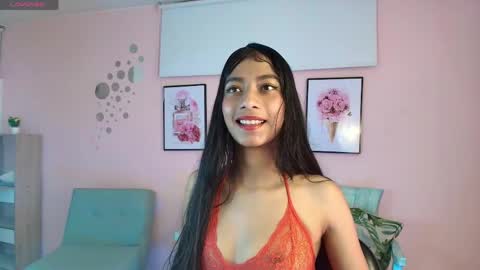 Nina online show from May 14, 8:04 pm
