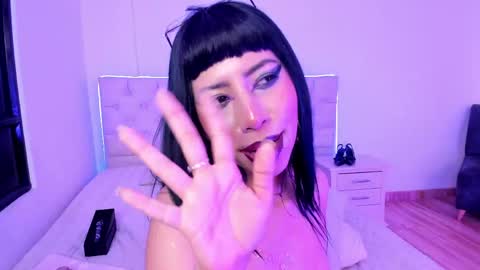 Nina Fox  online show from May 15, 11:12 pm