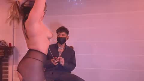 nina_valencia online show from June 6, 2:16 am