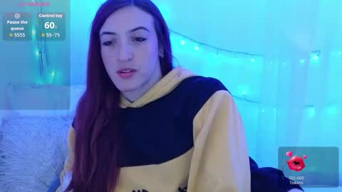 Ninaa fox online show from April 18, 4:33 pm