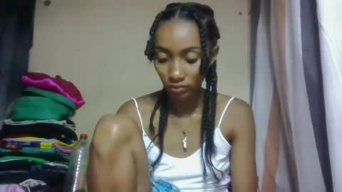 ninaeaa online show from April 10, 7:57 am