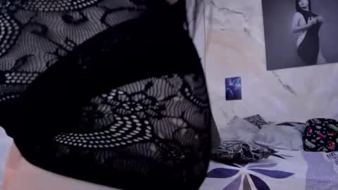 NinaFuentes online show from January 17, 5:56 am