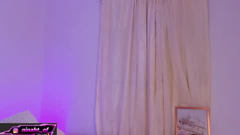 ninahtx online show from April 22, 9:38 pm