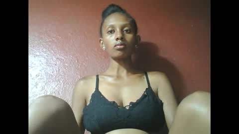 ninie246746 online show from January 20, 4:54 am