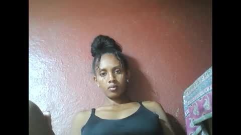 ninie246746 online show from February 9, 10:09 am