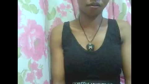 Snapshot of nirinahfy chatting on November 20, 8:58 am nirinahfy online show from November 20, 8:58 am