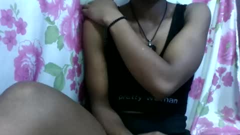 Snapshot of nirinahfy chatting on November 25, 5:29 am nirinahfy online show from November 25, 5:29 am