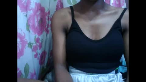 Snapshot of nirinahfy chatting on November 30, 2:54 pm nirinahfy online show from November 30, 2:54 pm