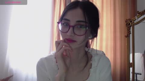 Snapshot of niufrommacau chatting on February 9, 10:52 am Niu online show from February 9, 10:52 am