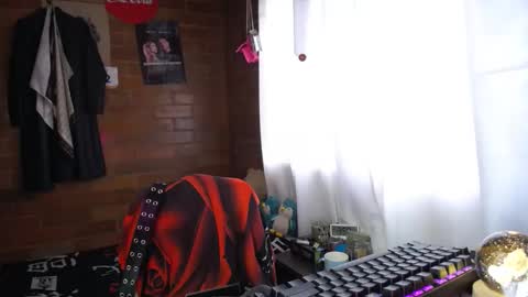 noah420sr online show from February 5, 1:00 pm