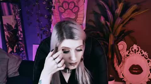 REAL name LiaDM are always open online show from April 27, 5:11 pm