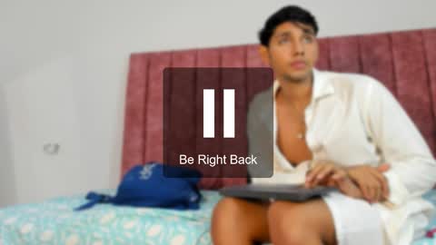 Snapshot of noah_katz chatting on January 12, 7:24 am Noah online show from January 12, 7:24 am