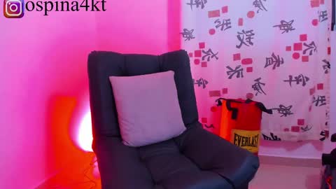 Snapshot of noah_sins_ chatting on May 16, 10:36 am noah_sins_ online show from May 16, 10:36 am