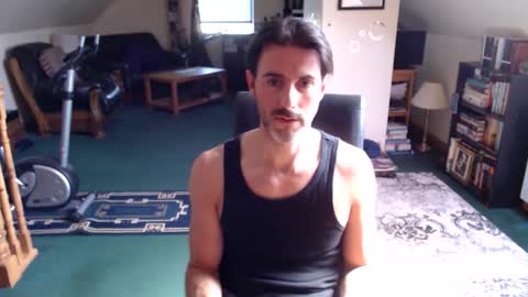 noahandthebigflood online show from May 26, 9:49 am