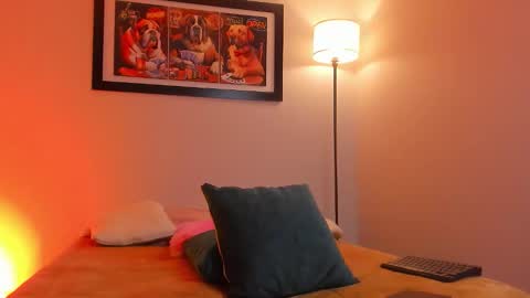 noahh_sky online show from April 1, 3:29 am