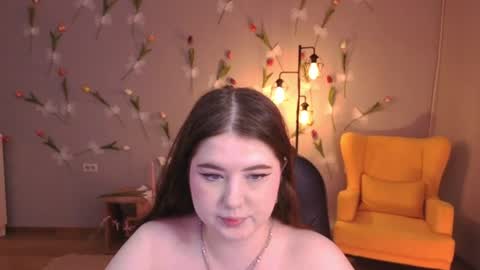 Snapshot of noirwhisper chatting on July 19, 6:22 pm noirwhisper online show from July 19, 6:22 pm