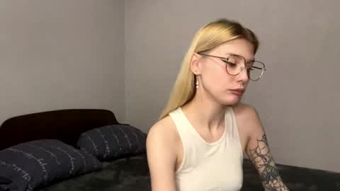 Sofia online show from May 13, 1:30 pm