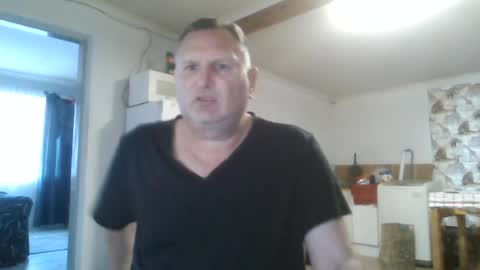 Nollie online show from August 3, 5:17 am