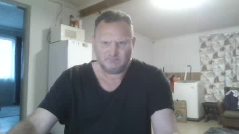 Nollie online show from August 7, 3:36 pm