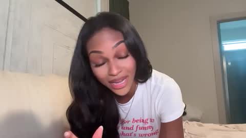 Snapshot of noodsovernudes chatting on March 26, 9:31 pm NoodsOverNudes online show from March 26, 9:31 pm