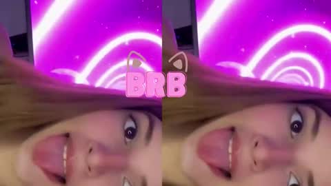 Nora online show from September 16, 7:15 pm