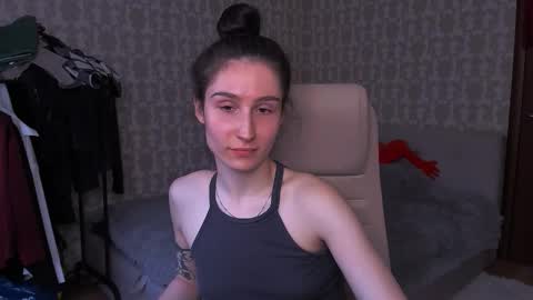 Hazel online show from March 30, 3:02 pm