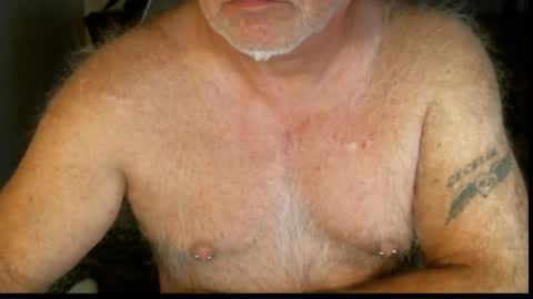 Snapshot of northcountryguy762 chatting on October 26, 1:28 pm northcountryguy762 online show from October 26, 1:28 pm