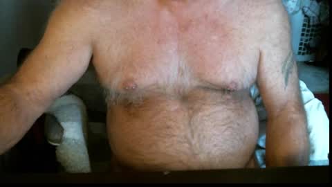 Snapshot of northcountryguy762 chatting on November 11, 8:09 pm northcountryguy762 online show from November 11, 8:09 pm