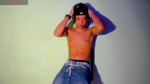 HOFFMAN online show from December 4, 1:09 pm