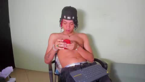 HOFFMAN online show from February 17, 1:21 pm