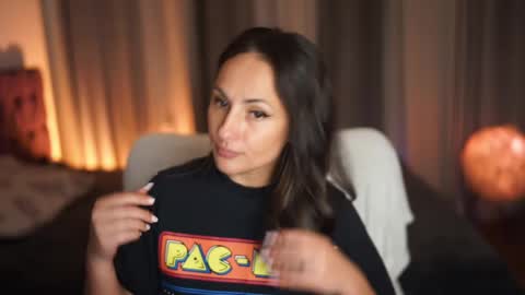 Tina online show from April 10, 6:12 pm