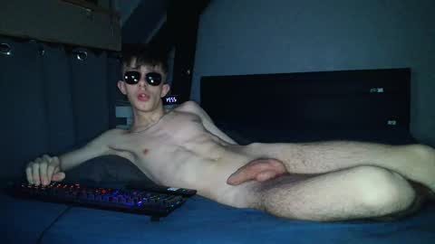 NotSpace   online show from December 19, 9:33 pm