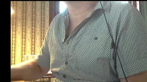 notte online show from December 17, 1:27 pm