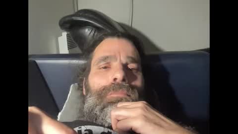 notthatkindofguy6666 online show from December 8, 7:15 am