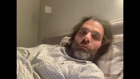 notthatkindofguy6666 online show from December 18, 1:05 am