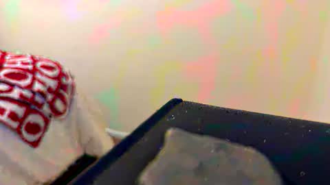 Snapshot of noturaveragemilf chatting on March 29, 6:35 am noturaveragemilf online show from March 29, 6:35 am