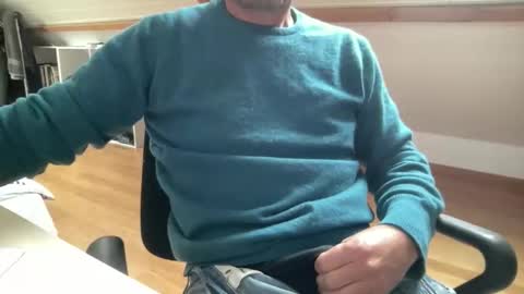 Snapshot of noux69 chatting on September 24, 12:19 pm noux69 online show from September 24, 12:19 pm