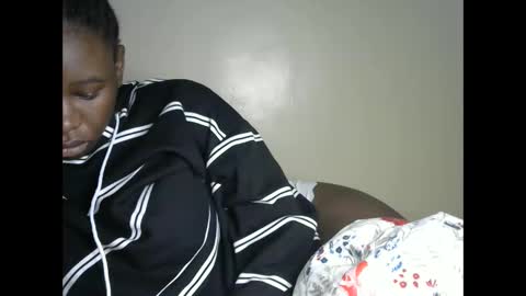 novaah online show from March 31, 2:13 am