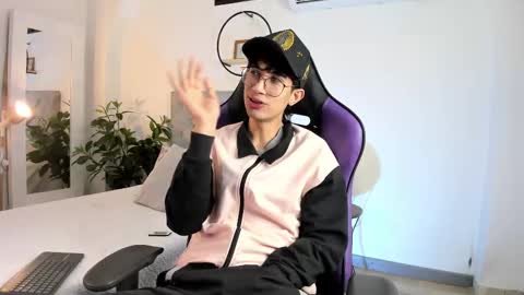 Nova online show from February 20, 3:56 am