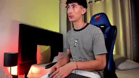 Nova online show from October 8, 6:49 pm