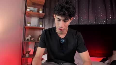 Nova online show from November 16, 7:41 pm