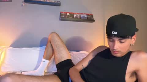 Snapshot of noxnude chatting on June 10, 10:19 pm noxnude online show from June 10, 10:19 pm