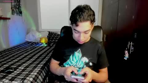 Snapshot of noxx_stark chatting on February 21, 7:26 pm Noxx online show from February 21, 7:26 pm