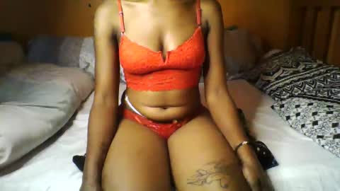 Snapshot of nukshypipi chatting on May 20, 12:44 pm nukshypipi online show from May 20, 12:44 pm