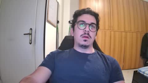 Snapshot of nuotatore90 chatting on February 24, 5:33 pm nuotatore90 online show from February 24, 5:33 pm