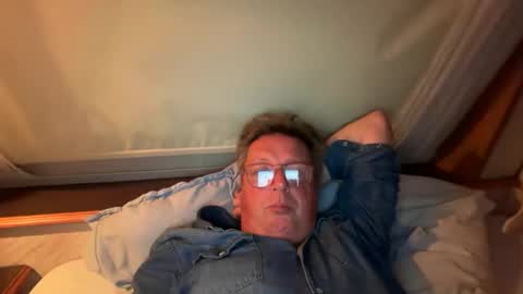 nurod online show from April 16, 9:39 pm