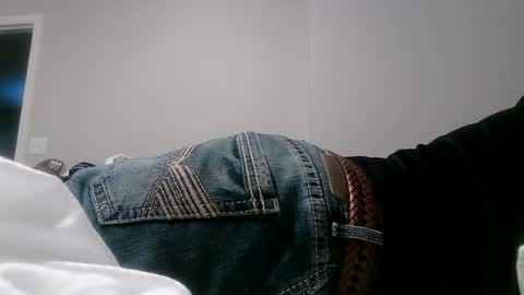nuttincowboy727272 online show from June 26, 12:48 am