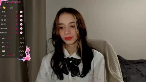 Snapshot of nxdee_ chatting on July 12, 10:56 pm nxdee_ online show from July 12, 10:56 pm