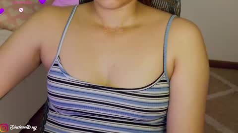 Nylaah online show from June 8, 10:04 am